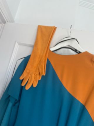 Vestido Cherubina Talla M calabaza y turquesa.