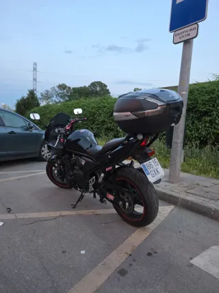 Suzuki Bandit SA 2010 Negra