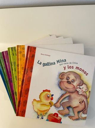 Lote libros de tres colecciones diferentes