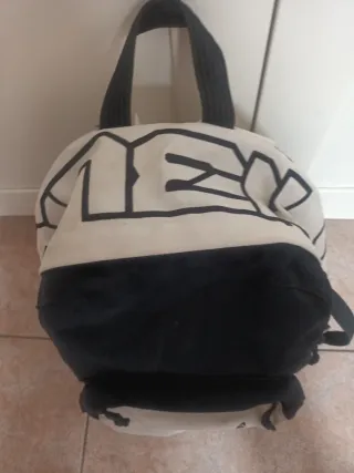 Mochila O'Neill Beige y Negra