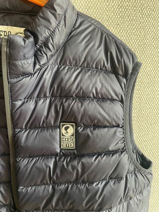 Chaleco Plumas Hero Seven Azul  nuevo. Talla L