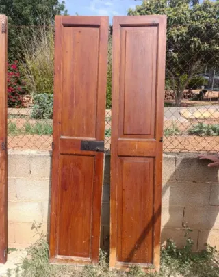 Puerta de madera antigua