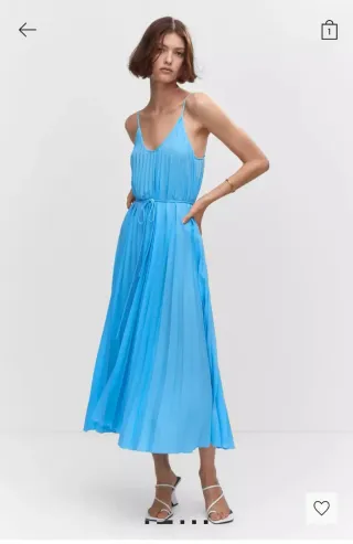 Vestido largo azul plisado