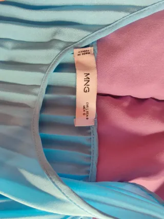 Vestido largo azul plisado