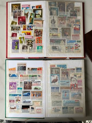 600 Sellos Varios Países. Haz oferta