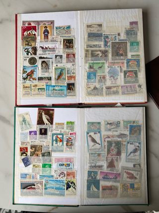 600 Sellos Varios Países. Haz oferta