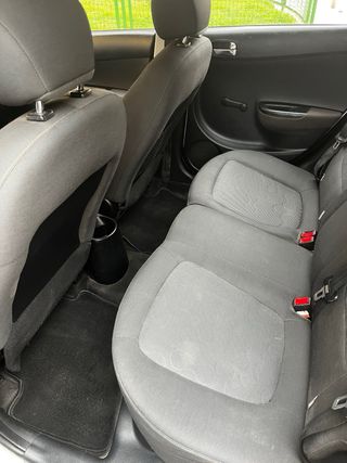 Hyundai i20 2012