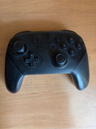 Mando Nintendo Switch Pro