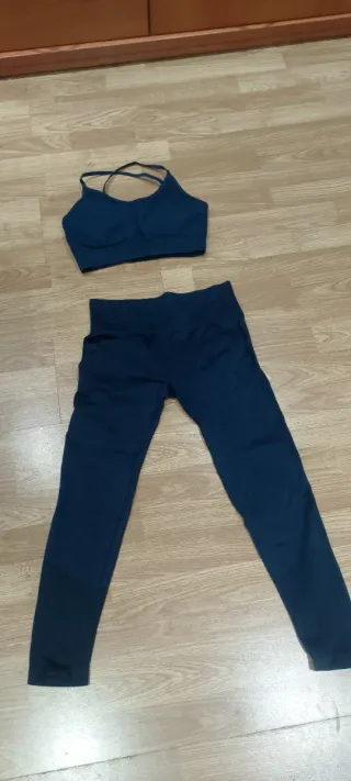 2 Conjuntos Deportivos Azul Oscuro y Gris