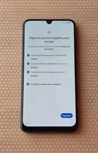 Samsung Galaxy A50 (Leer)