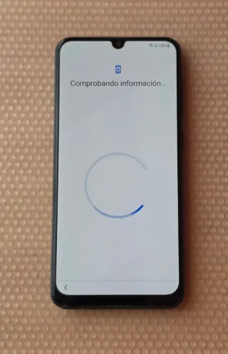 Samsung Galaxy A50 (Leer)