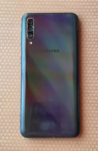 Samsung Galaxy A50 (Leer)