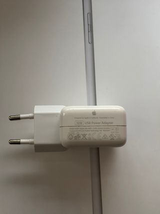 iPad 2018 32GB Plata