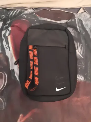 Bolso bandolera Nike negro