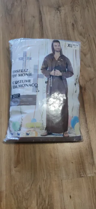 Disfraz de monje y de monja