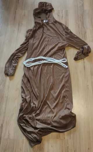 Disfraz de monje y de monja