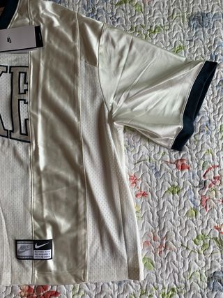 Nike Street Oversized Graphic Mesh Jersey (T. L)