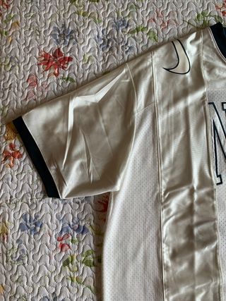 Nike Street Oversized Graphic Mesh Jersey (T. L)