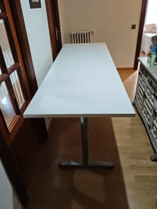 Mesa escritorio 240x80cm ajustable en altura