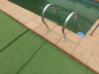 Borde de piscina a quitar