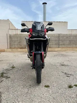 Honda Africa Twin Moto Trail