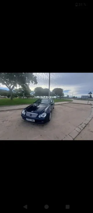 Mercedes-Benz Clase C 2004