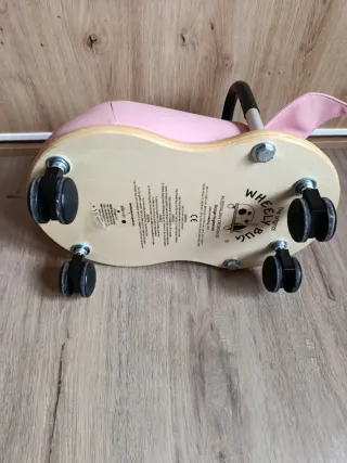 Correpasillos Cerdito Rosa Wheely Bug