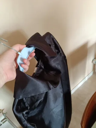 Disfraz Drácula,mono negro, falta tul blanca