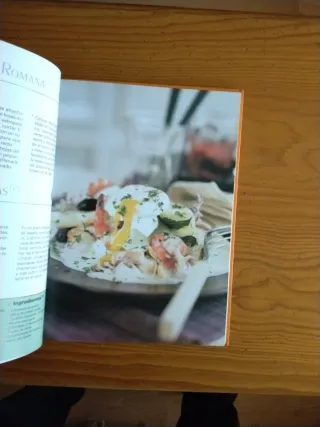 Libro  de cocina de verduras y comida vegetariana.