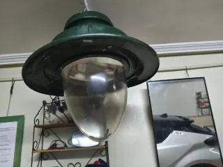 Farola para campo o garaje