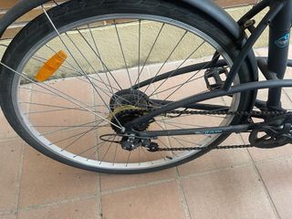 Bicicleta Paseo Btwin Negra