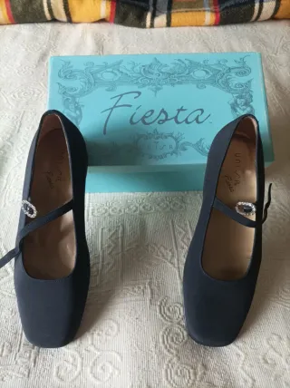 Zapatos Unisa Fiesta Tacón Bajo Negro