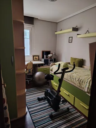 Habitación completa,perfectas condiciones.