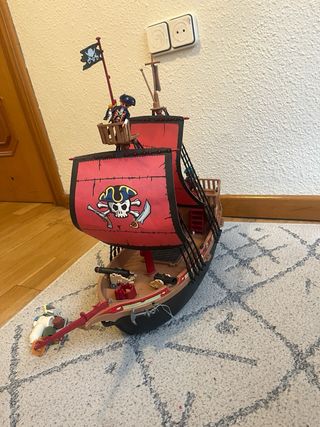 Barco Pirata Playmobil con Accesorios