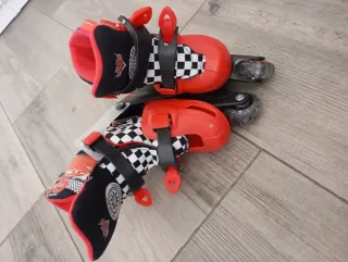 Patines en línea y protecciones infantiles
