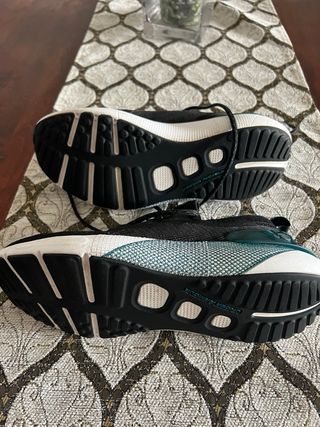 Zapatillas Under Armour Running Negro/Teal