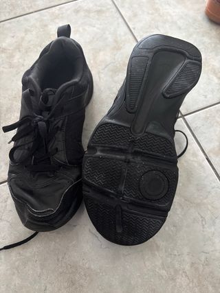 Scarpe Nike da ginnastica nere
