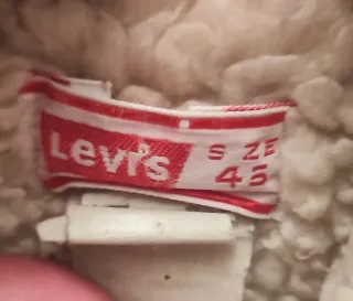 Cazadora Levi's borreguito