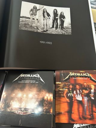 Metallica Caja Edicion Limitada Libro, 14CD + 5DVD
