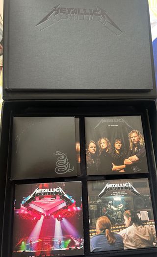 Metallica Caja Edicion Limitada Libro, 14CD + 5DVD
