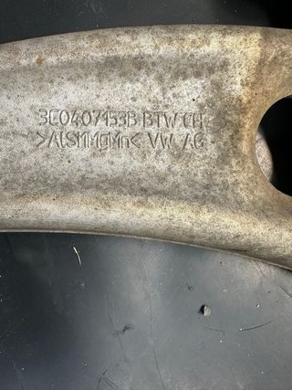 Brazo suspensión VW
