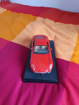 Maqueta Ferrari 456 GT Hot Wheels Roja