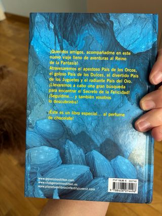 Regreso al Reino de la Fantasía: ¡Libro con olo...