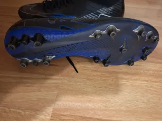 Zapatillas Fútbol Nike Talla 43