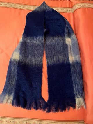 Bufanda Lana Carolina Herrera Azul