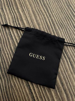 Collar Guess Dorado con León