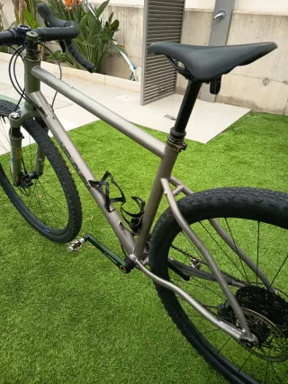 Bici Gravel Titanio Velouria Far Away