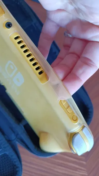 Nintendo Switch Lite Amarilla