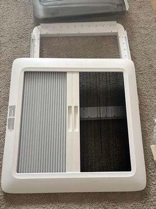 Claraboya 40x40 Dometic