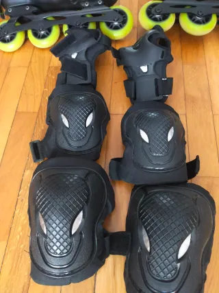 Patines en línea y protecciones talla 42